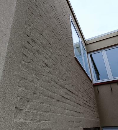 Spuitkurk op voorkalei