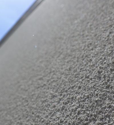 Spuitkurk gevelbekleding