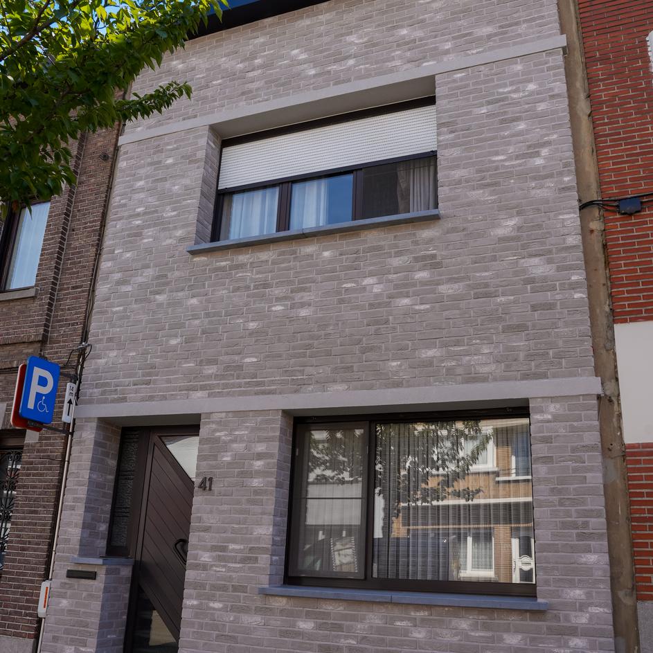 Gevel na renovatie - Wat een verandering!