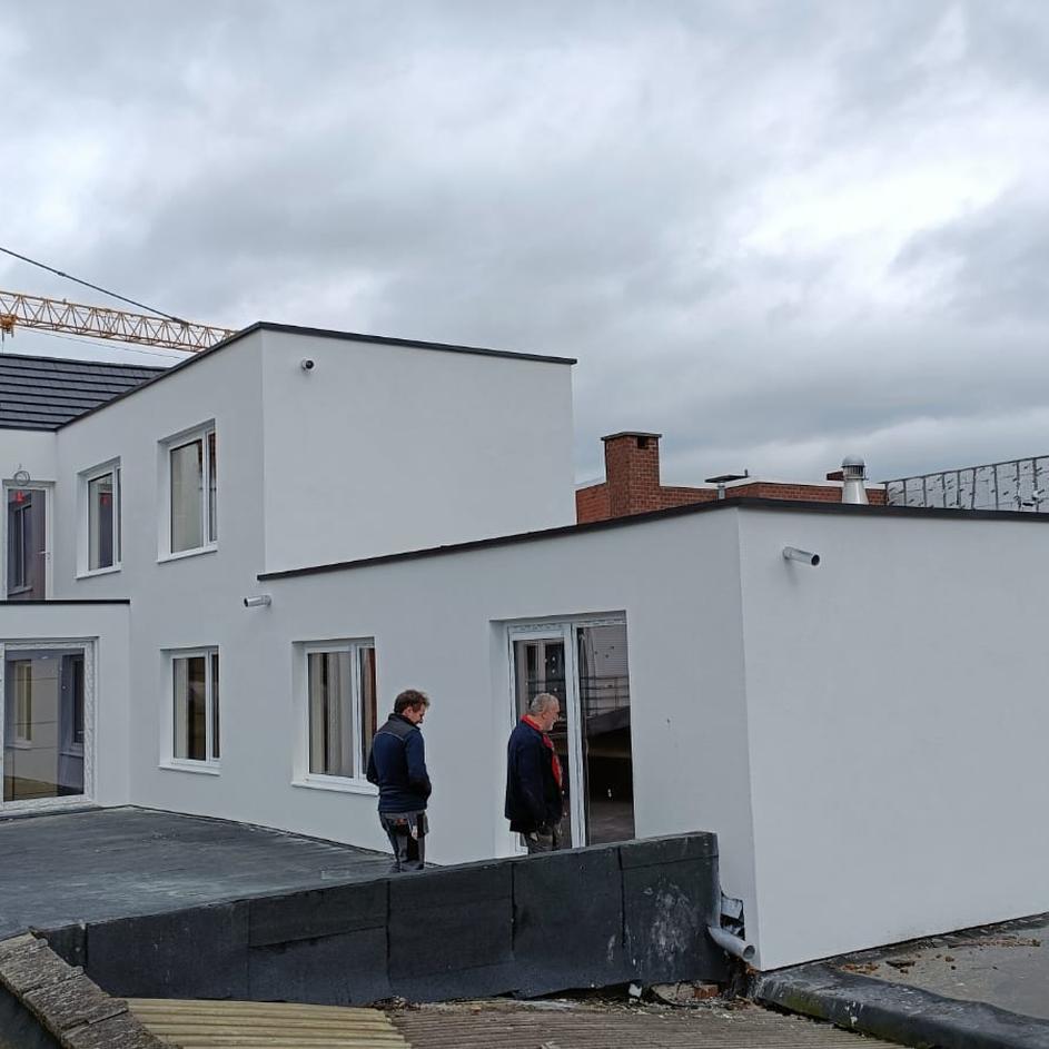 Façade après rénovation - Quel resultat!