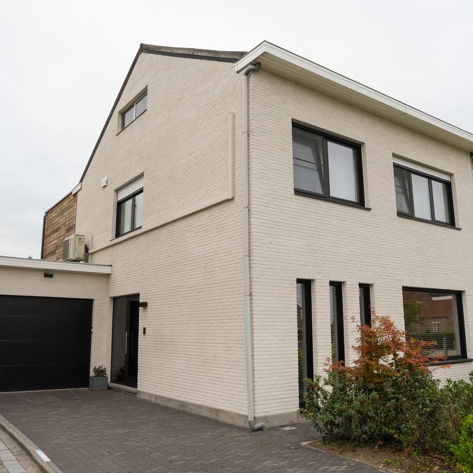 Gevel na renovatie - Duidelijk verschil!