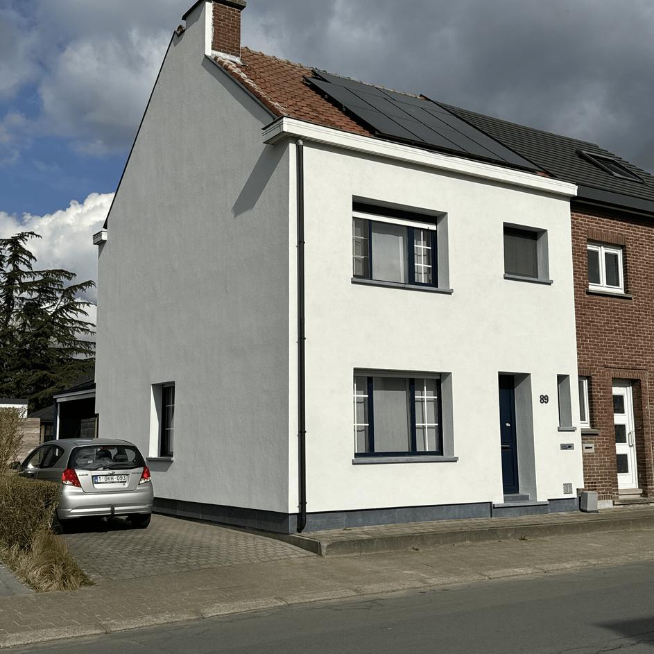 Façade après rénovation - Excellent résultat!