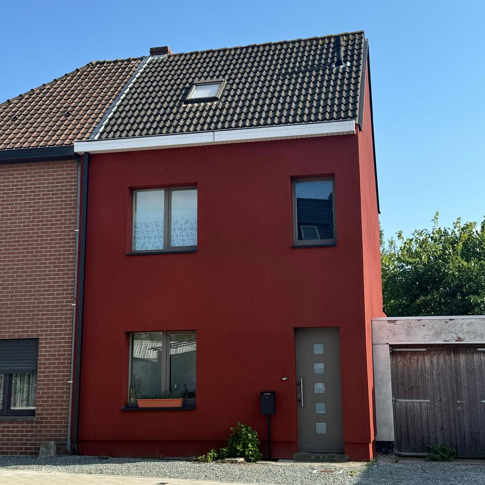 Façade après rénovation - AVANT ET APRÈS