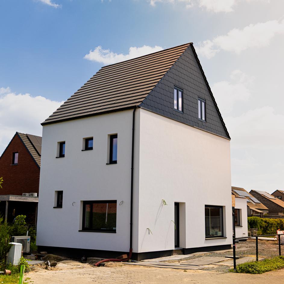 Façade après rénovation - Métamorphose complète!