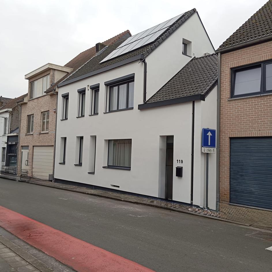 Façade après rénovation - Un look moderne!