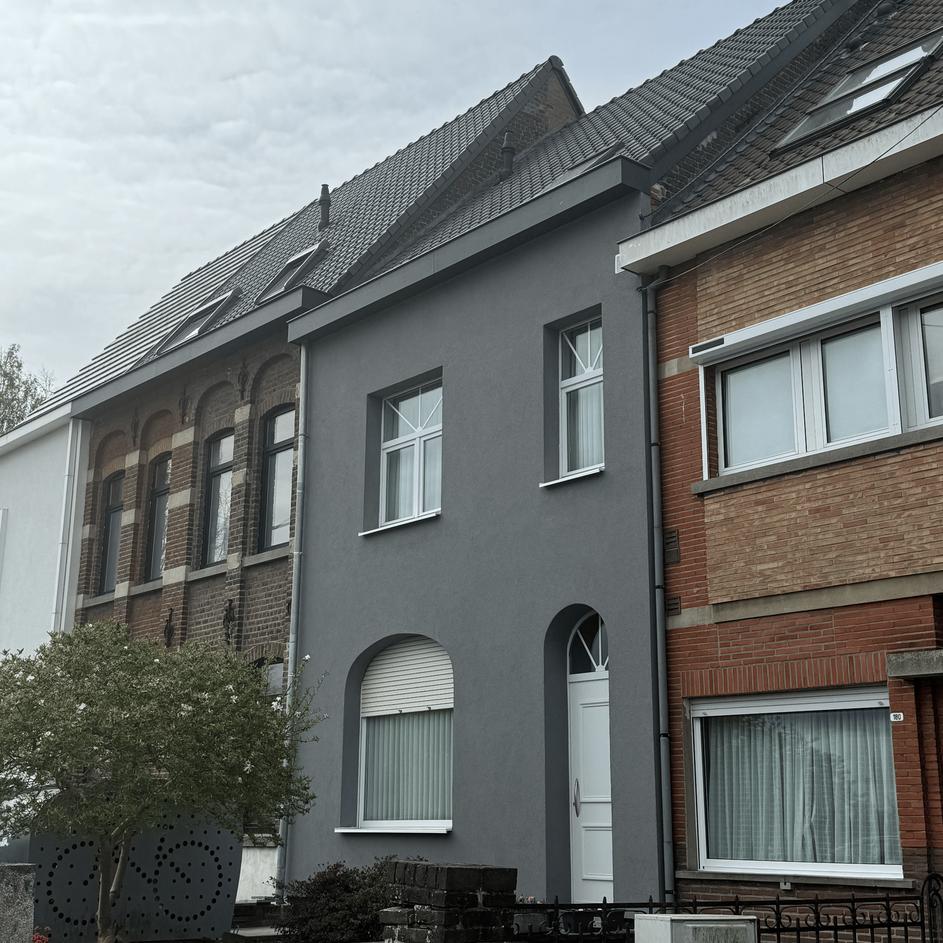 Façade après rénovation - Beau travail!