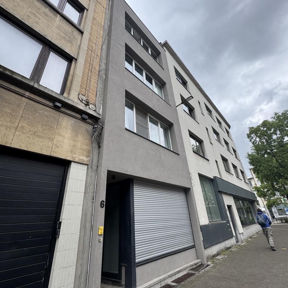 Façade après rénovation - Grande différence!