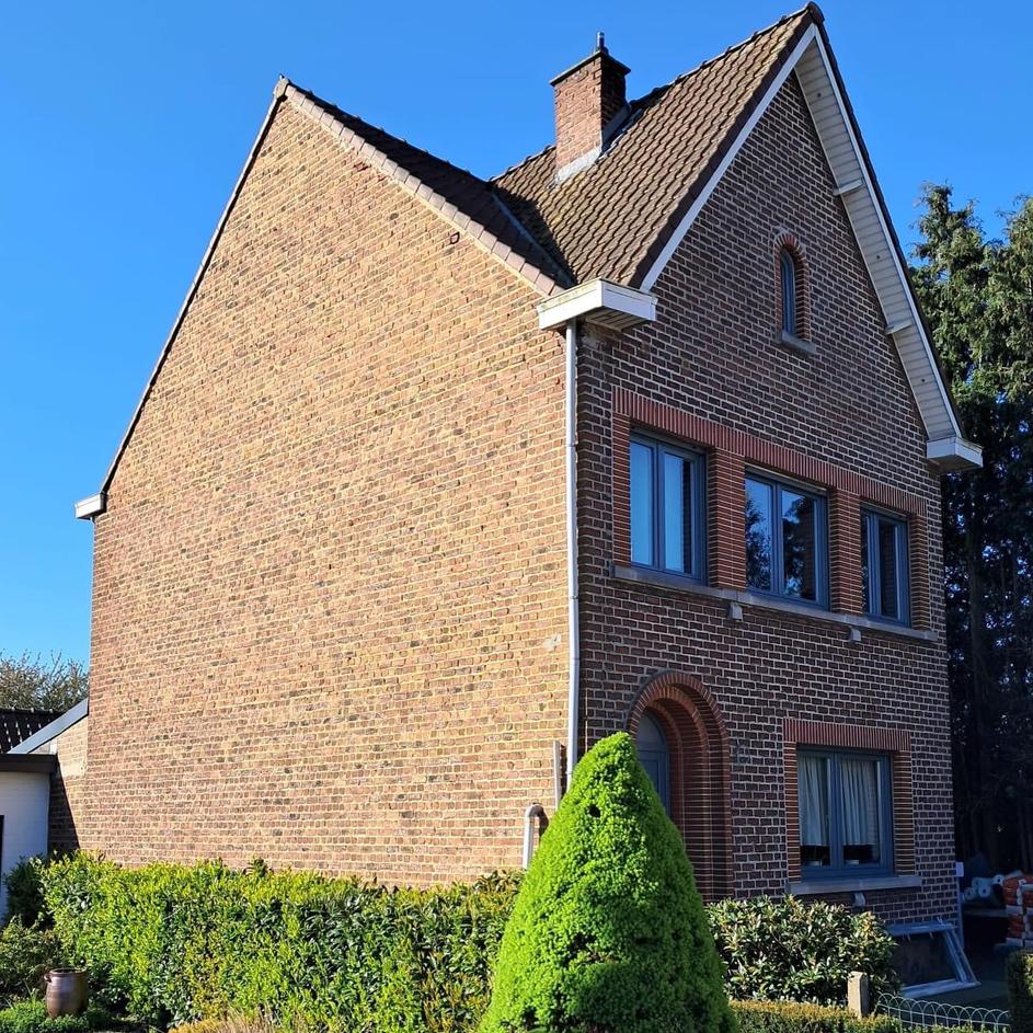 Façade avant rénovation - Quel resultat