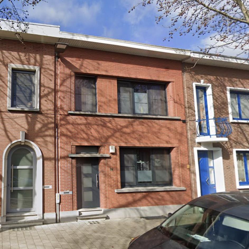 Façade avant rénovation - Quel résultat!