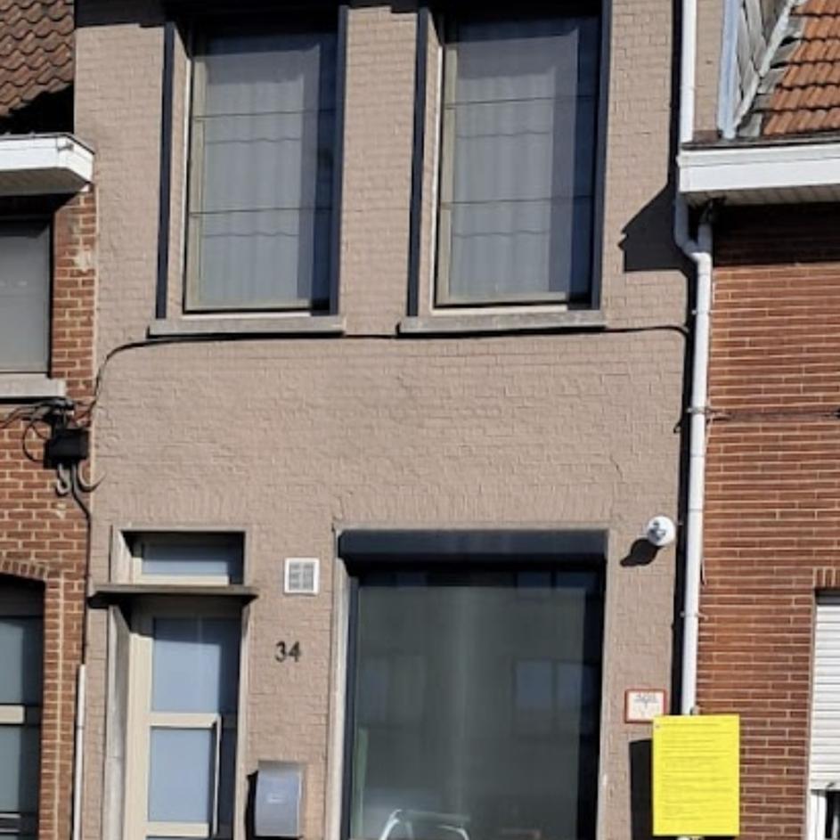 Façade avant rénovation - Quel changement!