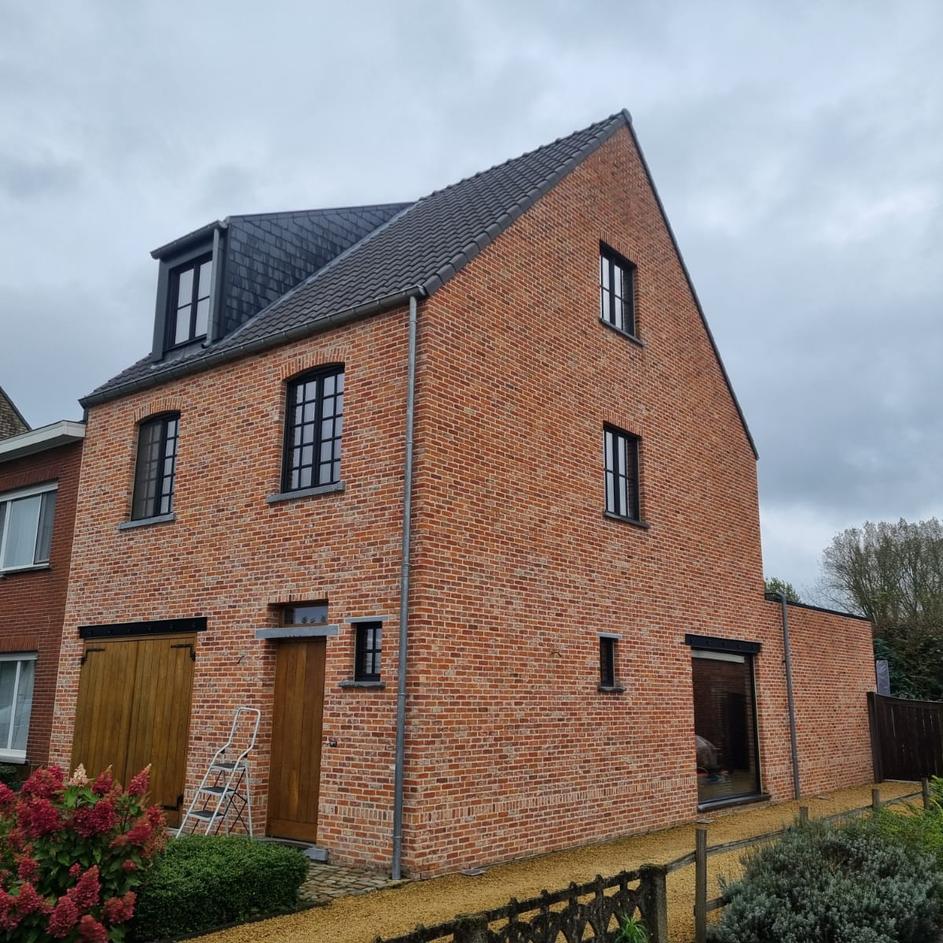 Façade avant rénovation - Quel résultat!