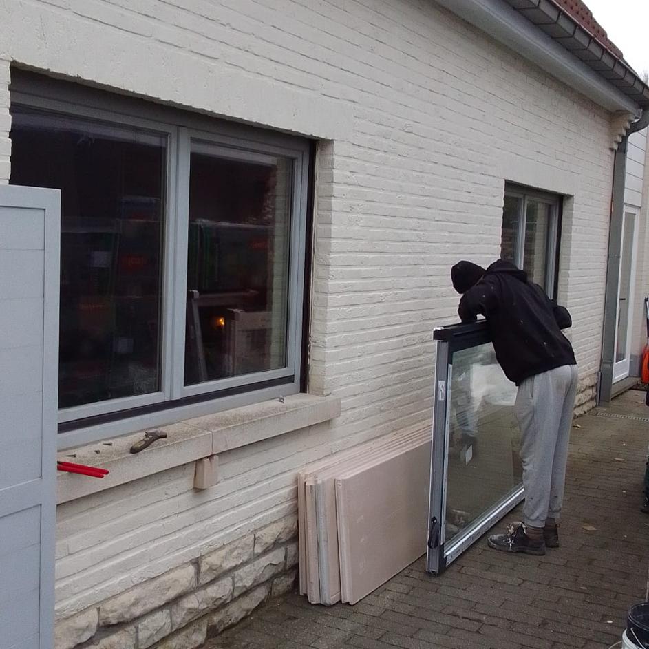 Gevel voor renovatie - Wat een resultaat!