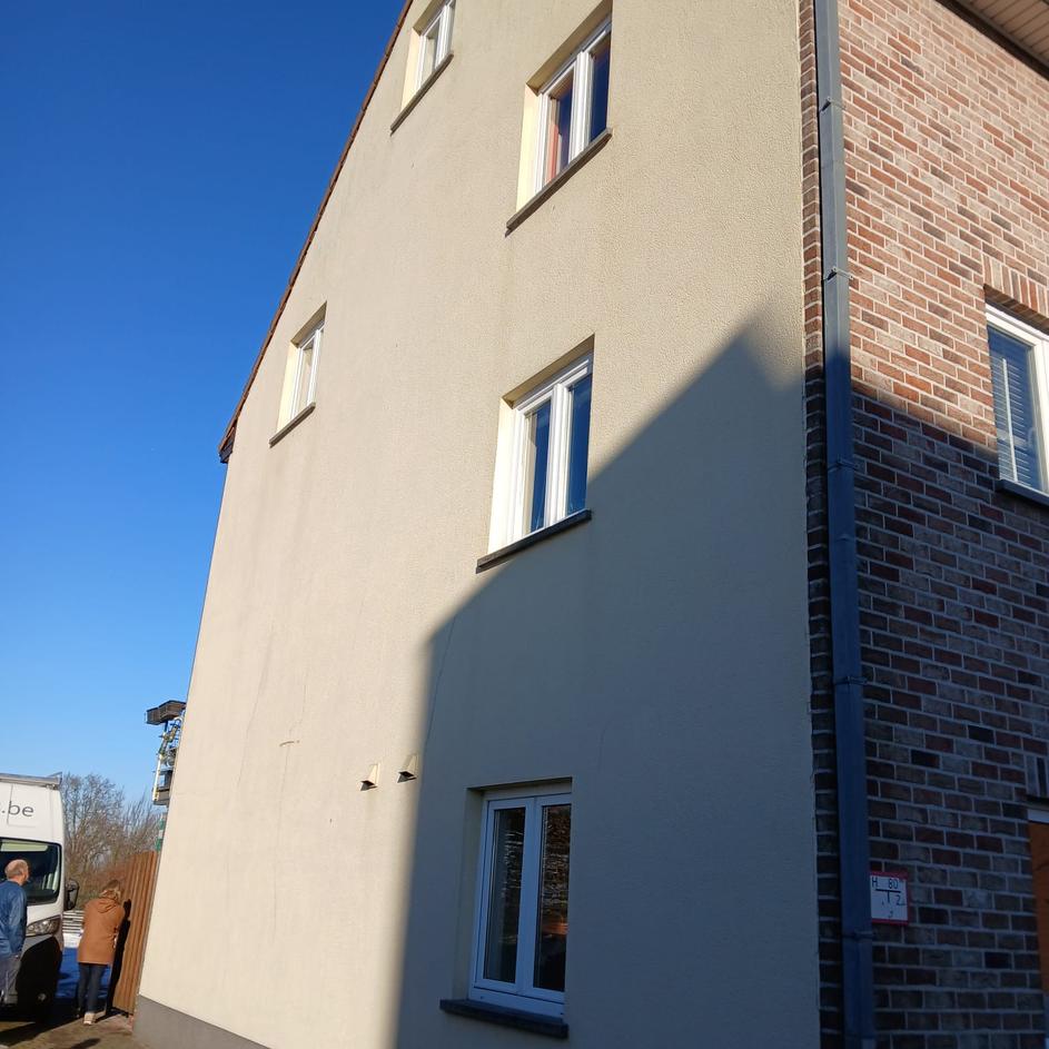 Façade avant rénovation - Rénovation subtile!