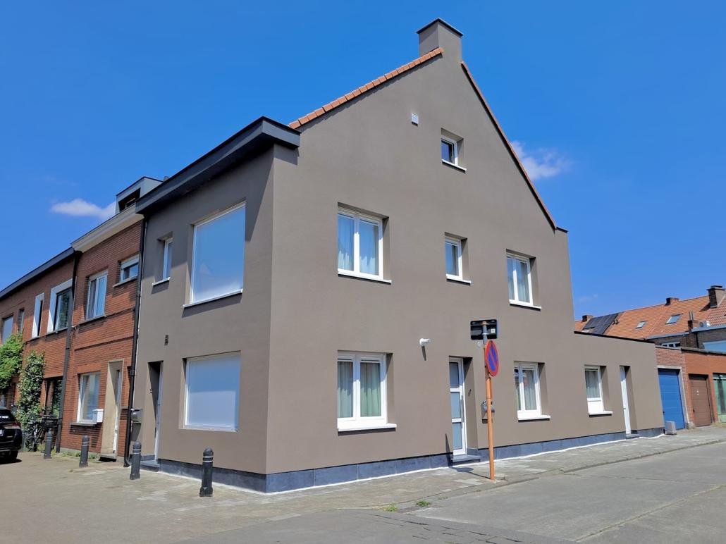 Isolation de façade et liège projeté à Gand