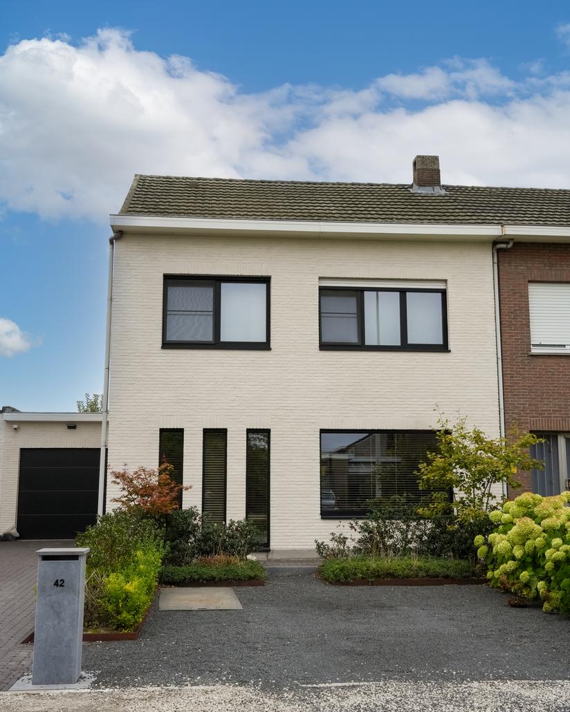 Spuitkurk gevelrenovatie Duffel