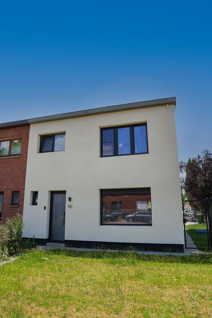 Façade en liège projeté avec isolation à Sinaai-Waas