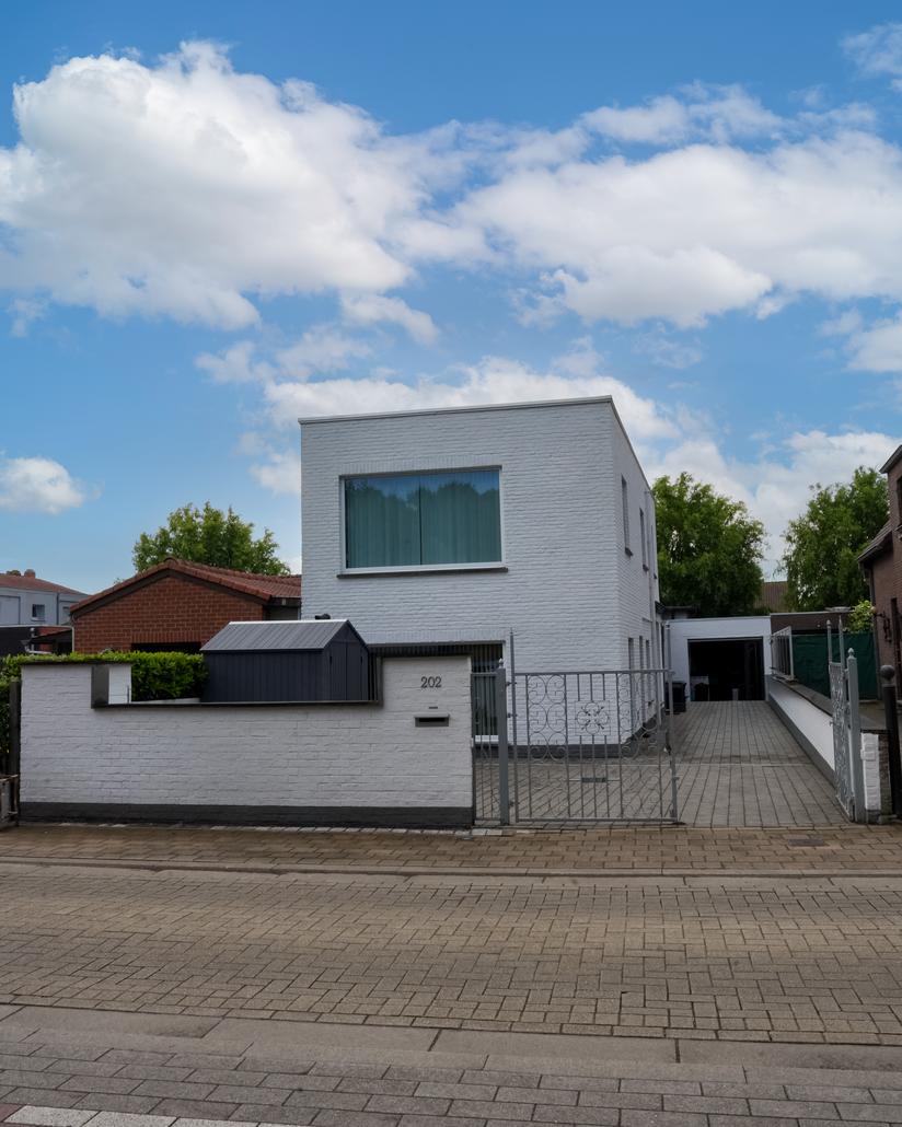 Spuitkurk gevelrenovatie De Haan