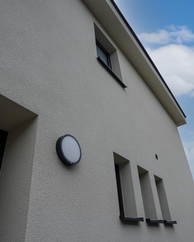 Gevelrenovatie met crepi in Dendermonde