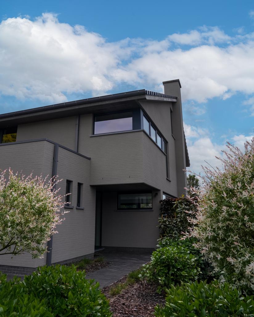 Spuitkurk gevelrenovatie Destelbergen