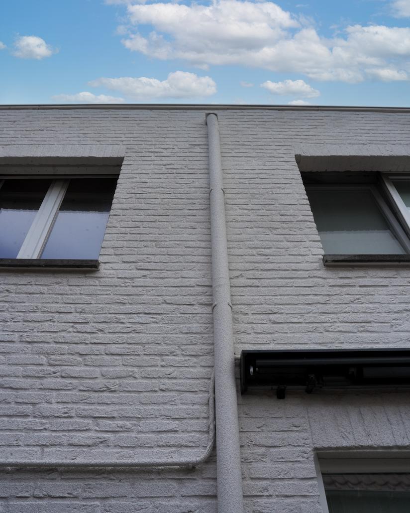 Spuitkurk gevelrenovatie De Haan