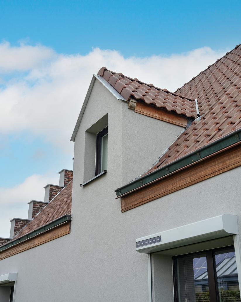 Gevelrenovatie met crepi in Evergem