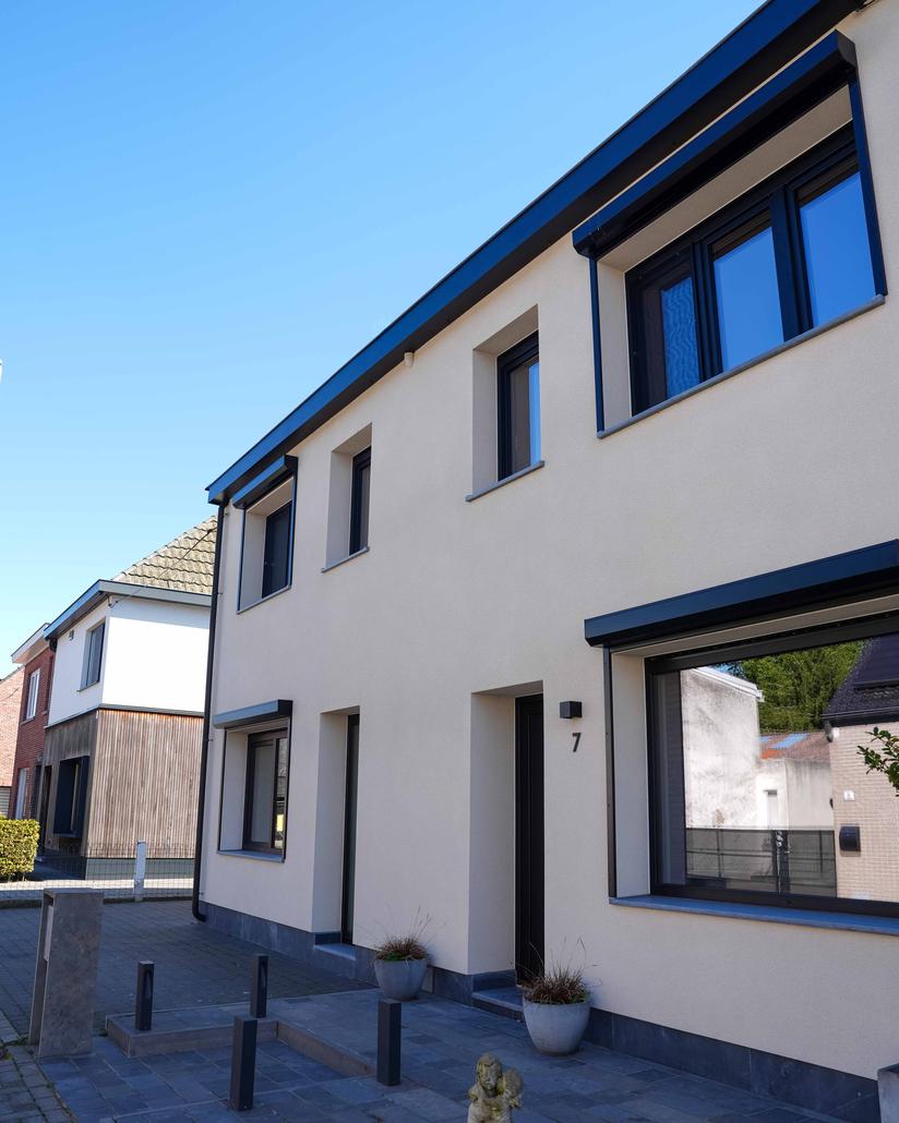 Spuitkurk gevelrenovatie in Meerdonk