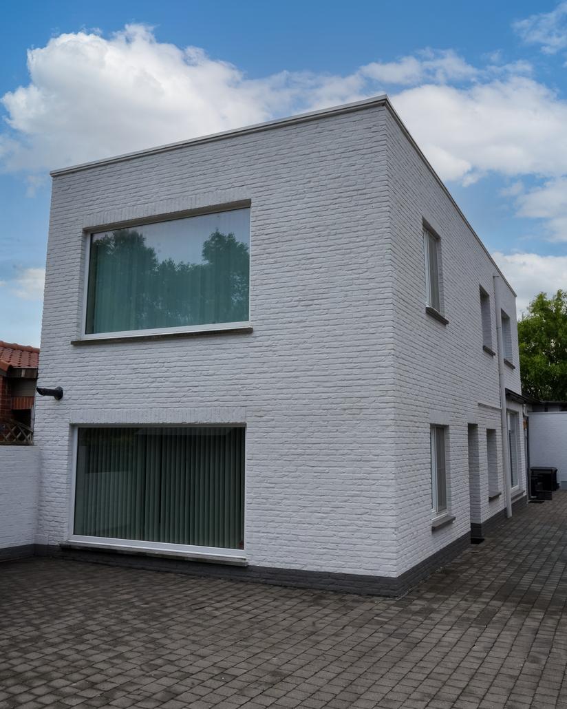 Spuitkurk gevelrenovatie De Haan