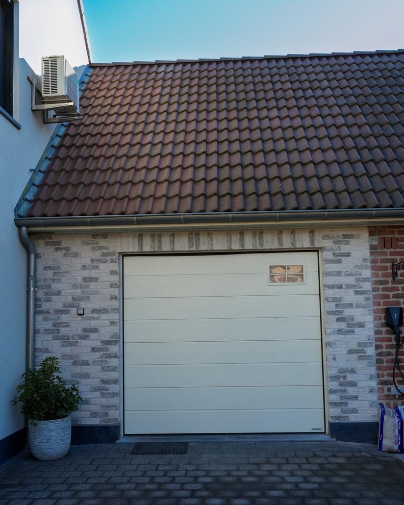 Gevelisolatie met spuitkurk in De Klinge