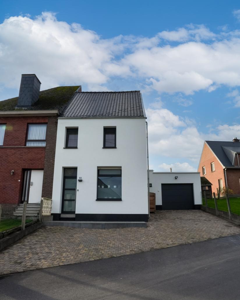 Gevelrenovatie met crepi in Brakel