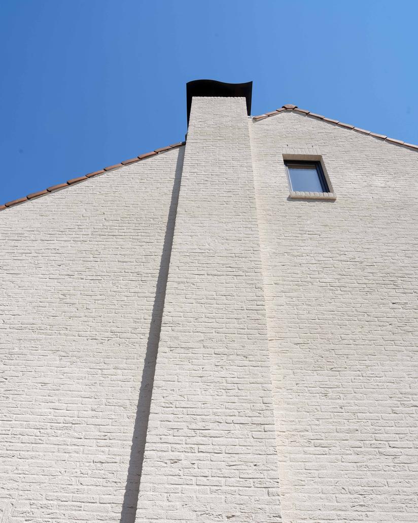 Spuitkurk gevelrenovatie in Temse