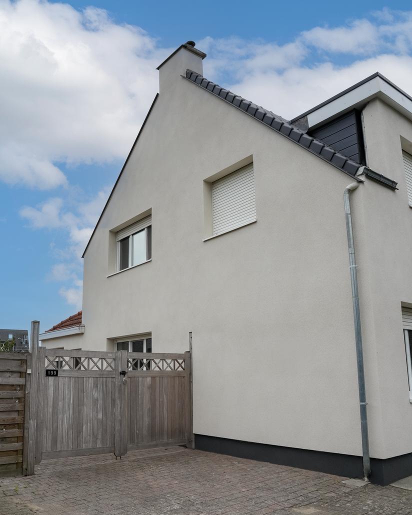 Spuitkurk gevelrenovatie Putte