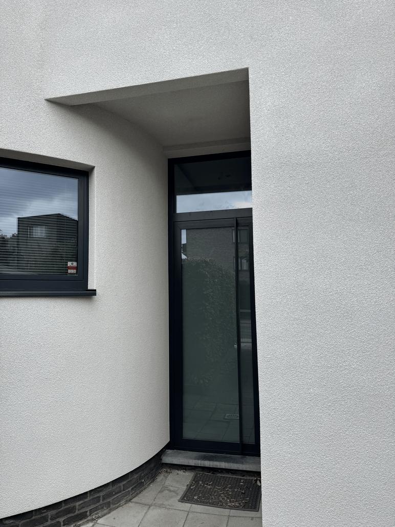 Liège projeté et isolation pour une maison à Wilrijk