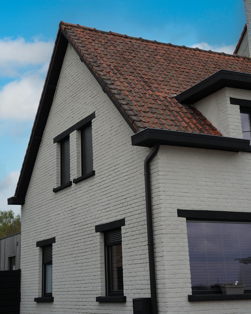 Spuitkurk gevelrenovatie Meulebeke