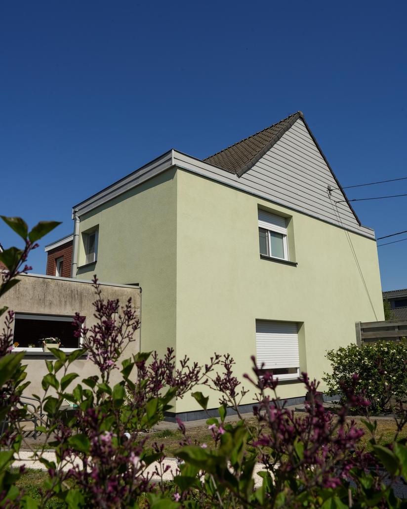 Gevelrenovatie met crepi in Eeklo