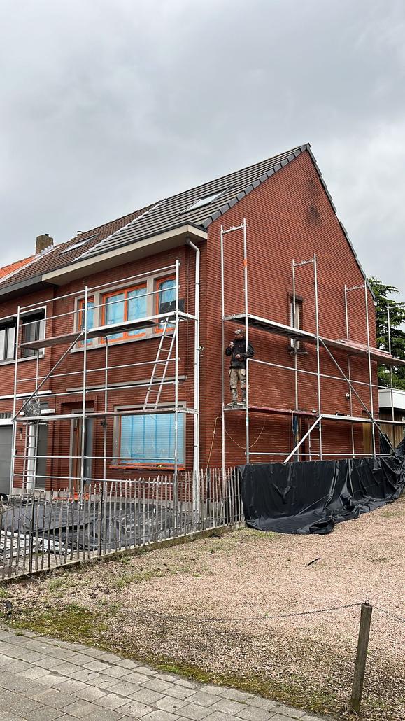 Renovation de facade avec liege projete Sint-Niklaas