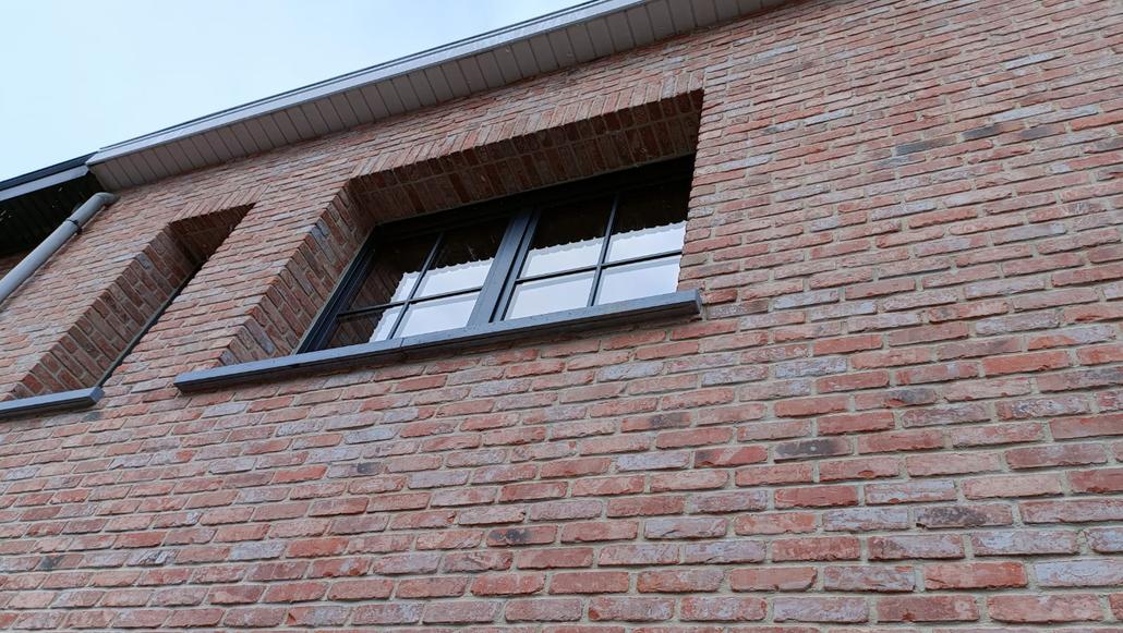 Steenstrips woning te Hamme