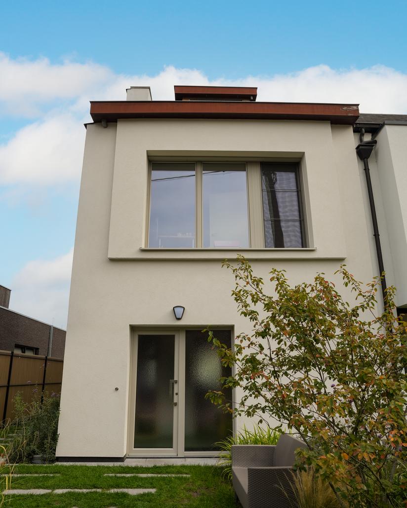 Gevelrenovatie met crepi in Mariakerke