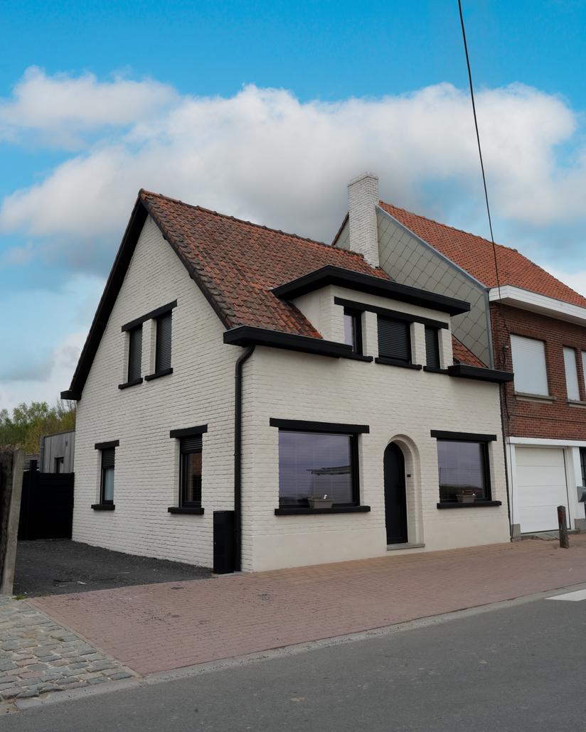 Spuitkurk gevelrenovatie Meulebeke