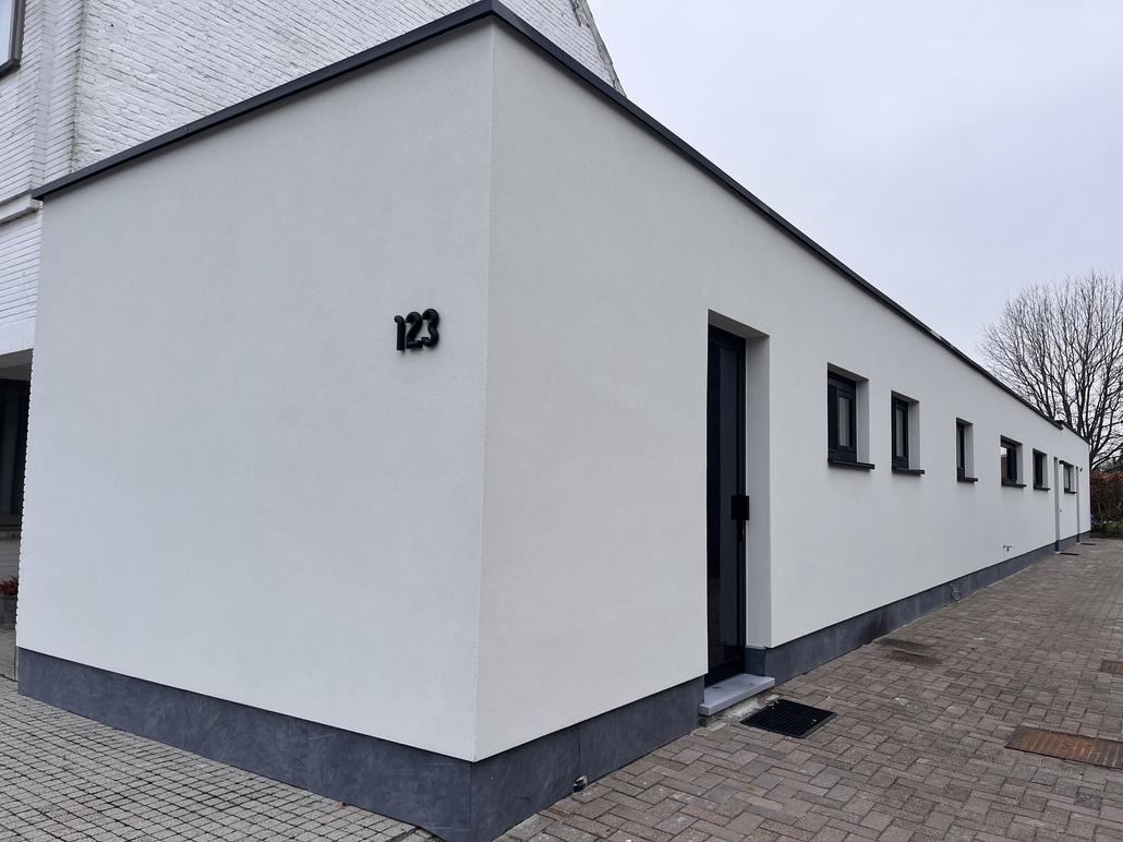 Cleys rénove la façade à Sint-Niklaas avec du crepi