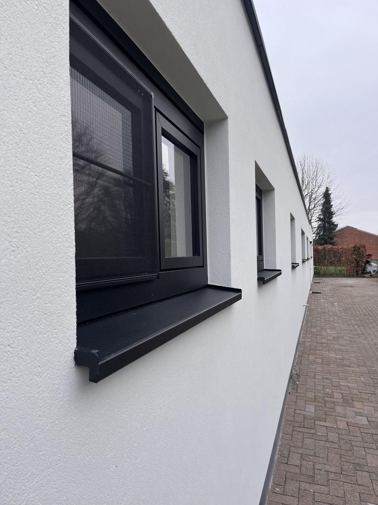 Cleys rénove la façade à Sint-Niklaas avec du crepi