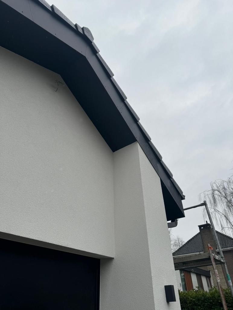 Gevel- en dakrenovatie in Elversele