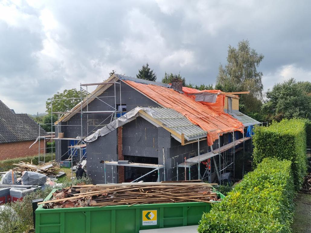 Gevel- en dakrenovatie in Elversele