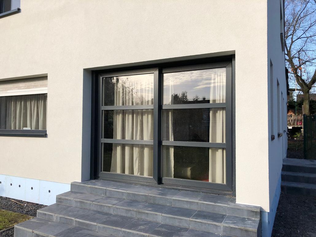 Villa in Schoten gets roof and facade insulation