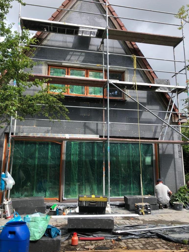 Isolation et plaquettes de brique a Gand