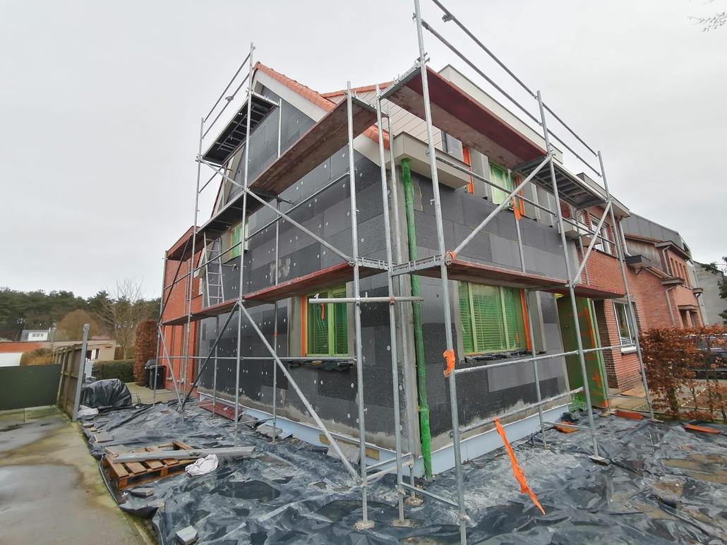 Façade en crepi épurée pour une maison à Schilde