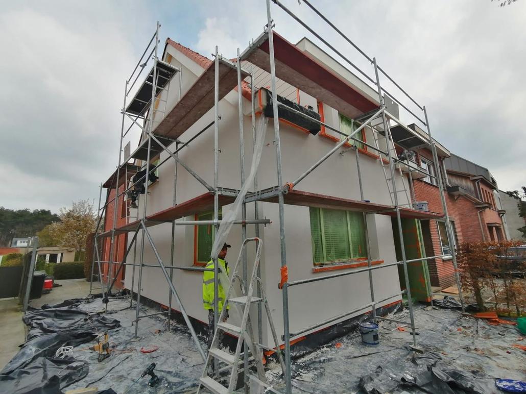Façade en crepi épurée pour une maison à Schilde