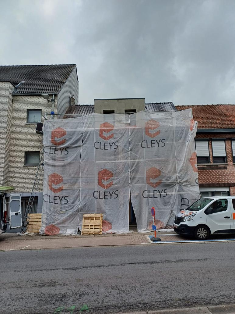 Rénovation de façade et de toiture à Stekene