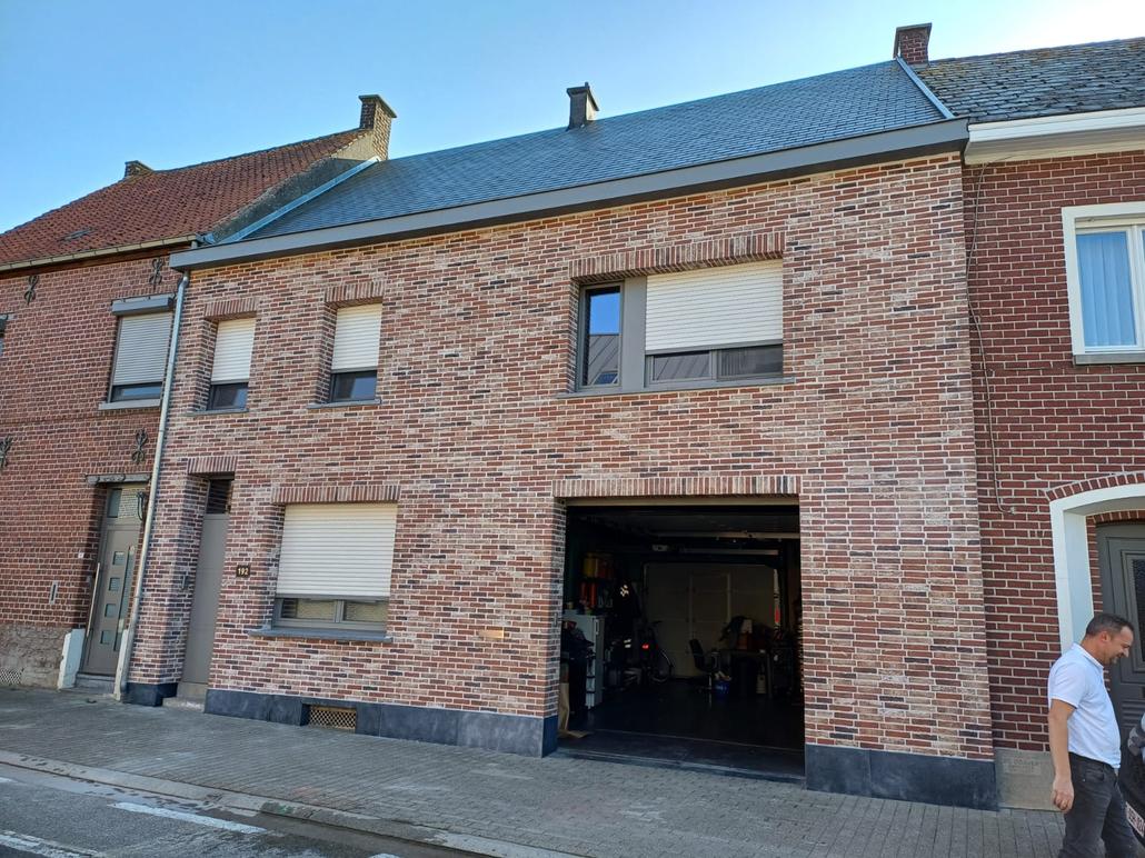 Isolation de façade et plaquettes de brique à Zottegem