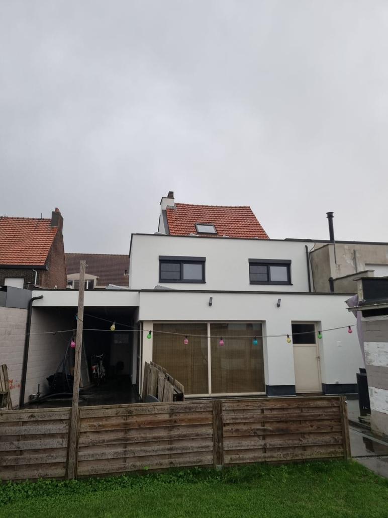 Gevelisolatie en steenstrips rumst