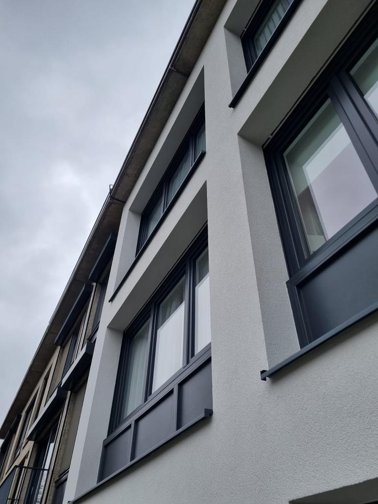 Facade insulation and crepi in Schoten